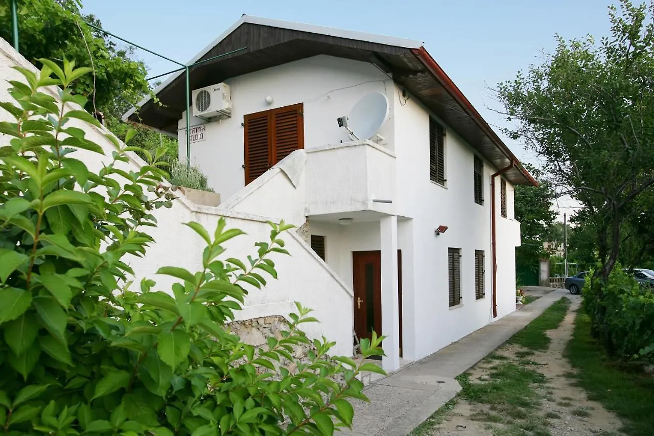 Apartments Juranic I Baška 0*,  Croazia