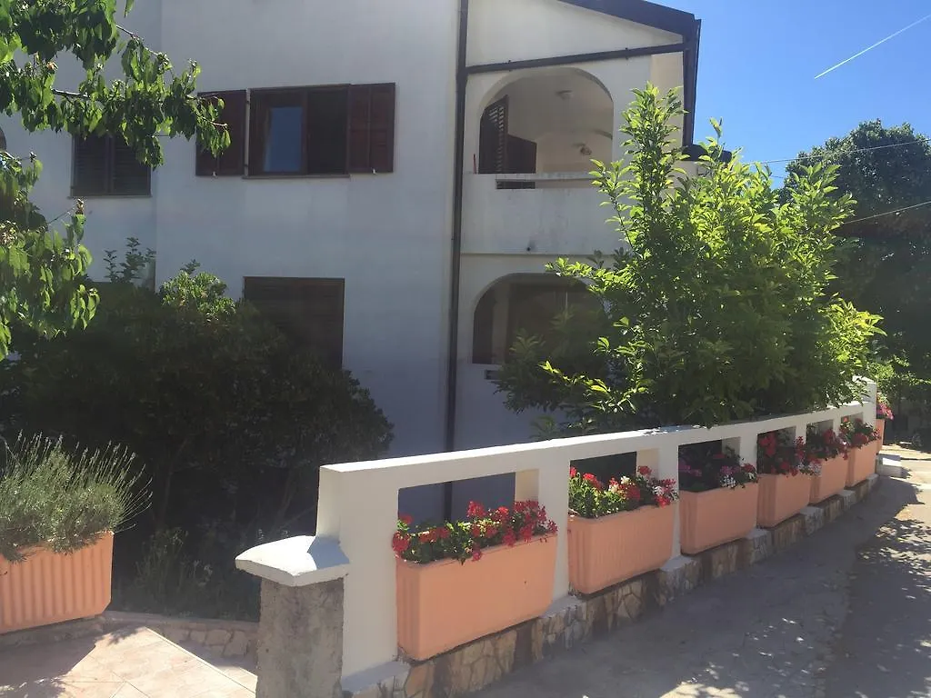 Apartments Juranic I Baška